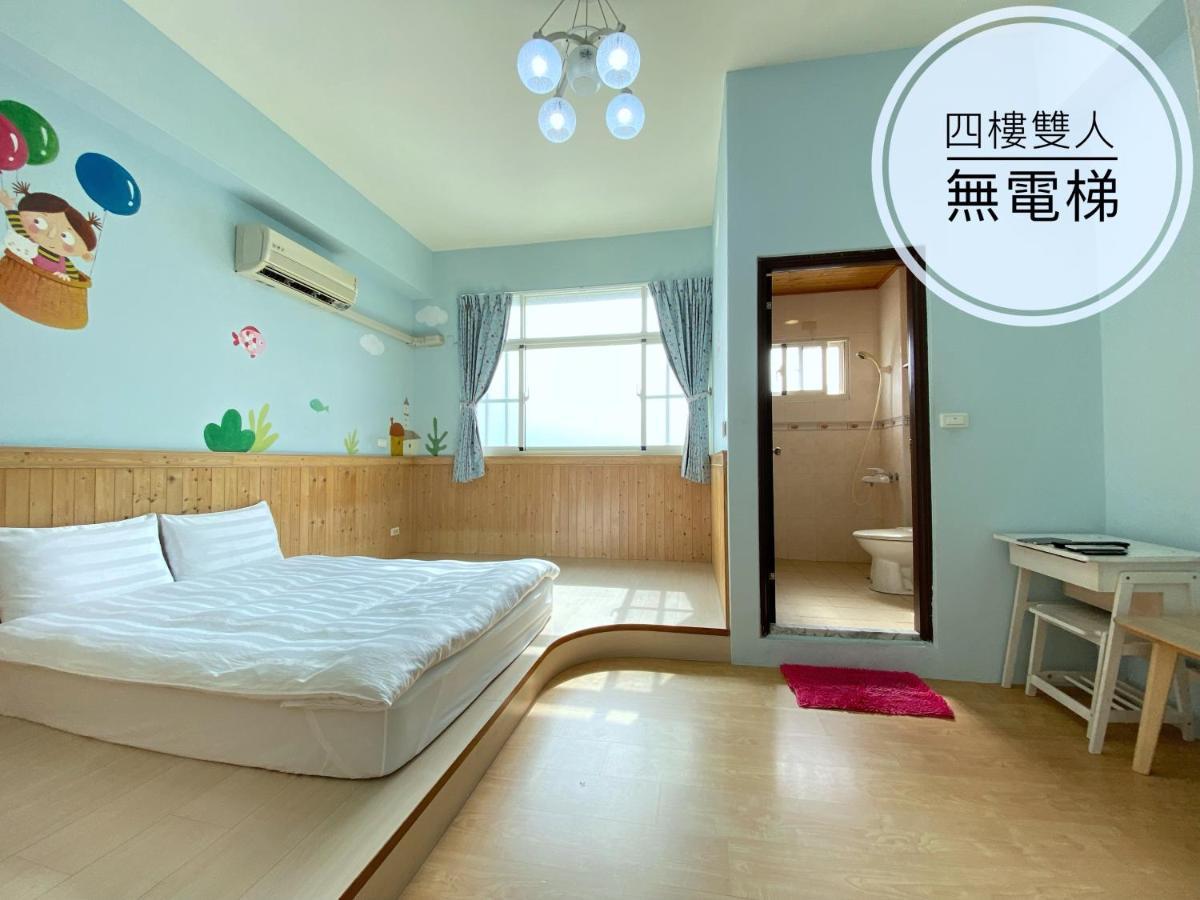 童畫民宿ㄧ寵物收費無電梯 Taitung Bagian luar foto